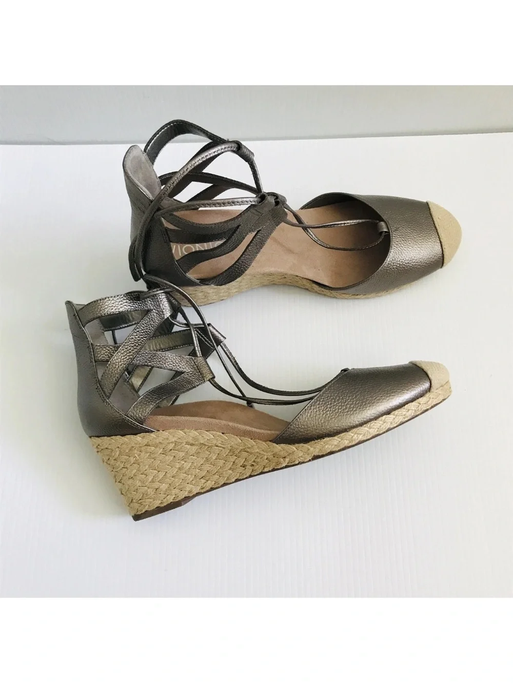 Vionic Metallic Silver Aruba Calypso Espadrille Sandals Jute Wedge Shoes Sz 10